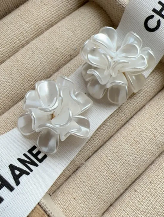 Discount 1 Pair Earrings For Women's Birthday Gift Prom Alloy Classic Petal Women Trendy Jewelry