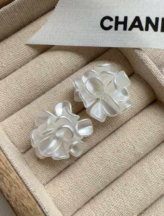 Discount 1 Pair Earrings For Women's Birthday Gift Prom Alloy Classic Petal Women Trendy Jewelry