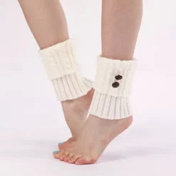 Hot 1 Pair Women Solid Warm Boots Cover Foot Covers Autumn and Winter Knitted Twist Button Short Leg Pads Knee Socks Boots Cover Women Socks