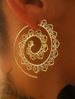 Clearance european and american new oval spiral earrings exaggerated swirl gear shape heart shape retro ear jewelry wholesale Women Trendy Jewelry