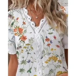 Online Women's Blouse V Neck Elegant Lace Tops Eyelet Blouse Ethnic Floral Lace Puff Sleeve Short Sleeve Daily Romantic Petite Tops Summer Holiday Wear Summer Women Spring Tops