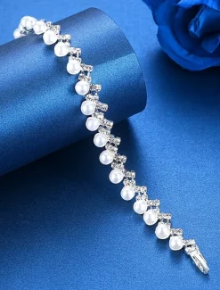 Best Women's Bracelet Fancy Precious Elegant Stylish Alloy Bracelet Jewelry For Party Women Trendy Jewelry