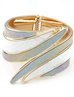 Women's Cuff Bracelet Retro Fashion Wings Fashion Statement Simple Elegant Holiday Alloy Bracelet Jewelry 1# / 2# / White For Party Evening Holiday Date Beach Festival Women Trendy Jewelry