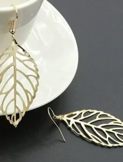 Online Women's Earrings Fashion Outdoor Leaf Earring Women Trendy Jewelry