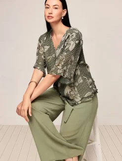 Online Women's Elegant Blouse Wide Leg Pants Half Sleeve V Neck Floral Bow WorkWear Daily Wear Summer Loose Fit Women Two Piece Sets