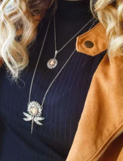 New Women's necklace Vintage Outdoor Animal Necklaces Women Trendy Jewelry