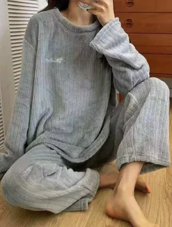 New Women's Pajamas Sets Letter Plush Casual Comfort Home Daily Bed Coral Fleece Coral Velvet Warm Crew Neck Long Sleeve Pullover Pant Elastic Waist Fall Winter Light Pink White Home Outfits Women Pajama-Setter