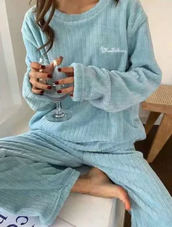New Women's Pajamas Sets Letter Plush Casual Comfort Home Daily Bed Coral Fleece Coral Velvet Warm Crew Neck Long Sleeve Pullover Pant Elastic Waist Fall Winter Light Pink White Home Outfits Women Pajama-Setter