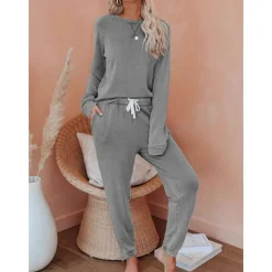 Sale Women's Pajamas Sets Pure Color Fashion Basic Comfort Home Daily Bed Breathable Crew Neck Long Sleeve Pant Pocket Elastic Waist Fall Winter Home Outfits Women Pajama-Setter