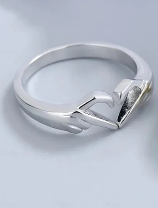 Women's Rings Fashion Outdoor Heart Ring Women Trendy Jewelry
