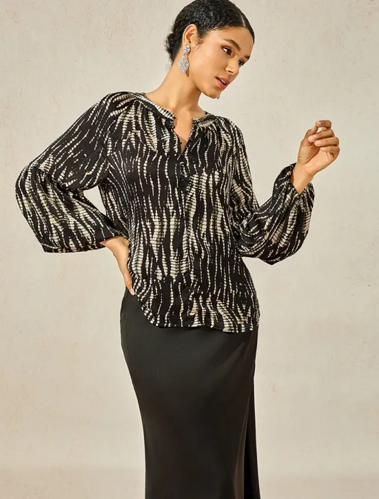 New Women's Spotted Print Chiffon Shirt Lantern Sleeve Notched Collar Buttoned Blouse Women Chiffon Tops