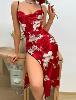 Outlet Women's Valentine Dress Pajamas Nightgown Flower Fashion Comfort Sweet Home Daily Bed Satin Silk Breathable Straps Sleeveless Backless Summer Spring Home Outfits Women Sleepwear