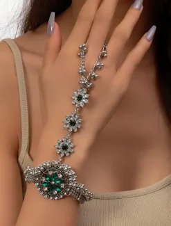 Online Women's Vintage Bracelet Fancy Fashion Diamond Elegant Cute Victorian Alloy Bracelet Jewelry Silver / Red / Royal Blue For Gift Date Birthday Beach Women Trendy Jewelry